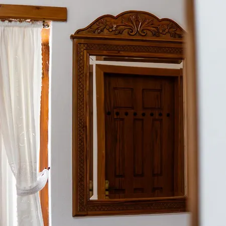 Old Bazaar 1790 3* Gjirokastër