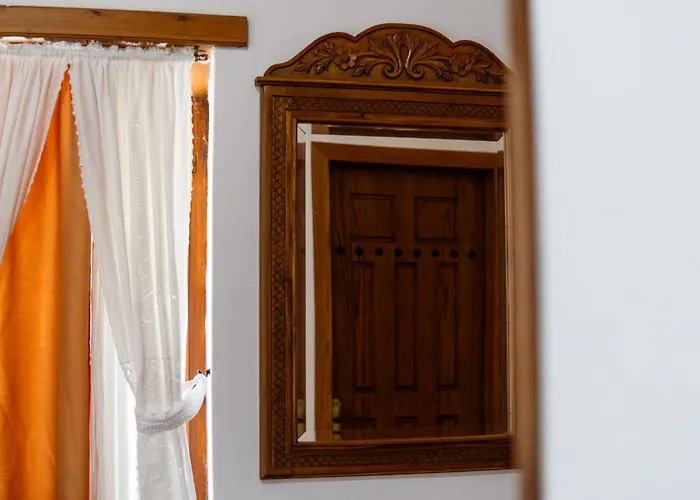 Old Bazaar 1790 3* Gjirokaster