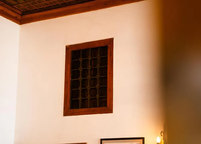 Old Bazaar 1790 Hotel