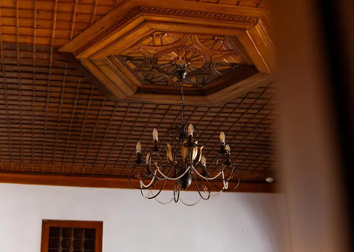 Old Bazaar 1790 3* Gjirokaster