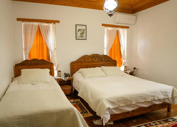 Old Bazaar 1790 Hotel Gjirokaster