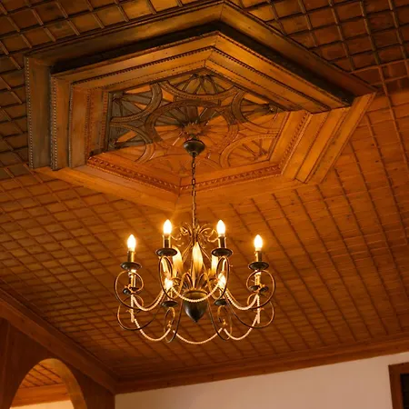 Old Bazaar 1790 Hotel Gjirokastër