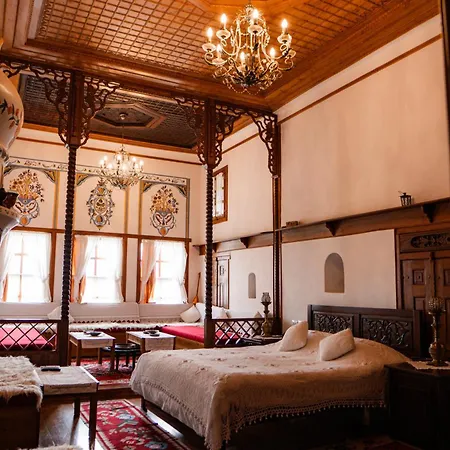 Hotel Old Bazaar 1790 3*