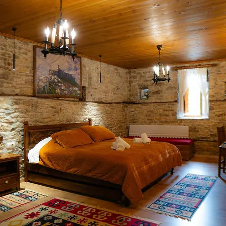Old Bazaar 1790 Hotel Gjirokastër
