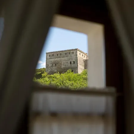 Old Bazaar 1790 Hotel Gjirokastër