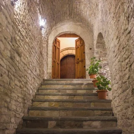 Old Bazaar 1790 Hotel Gjirokastër
