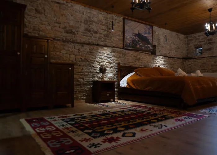 Old Bazaar 1790 3* Gjirokastër